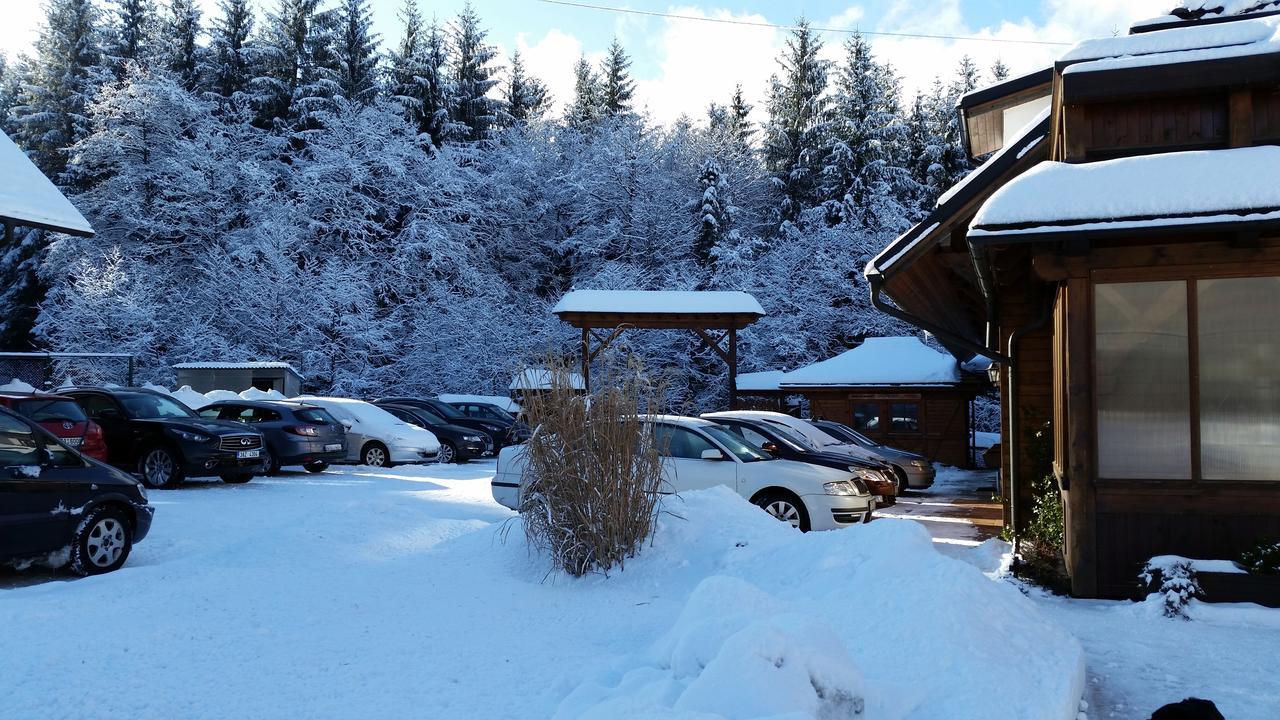 Frenštát pod Radhoštěm Hotel Na Doline מראה חיצוני תמונה